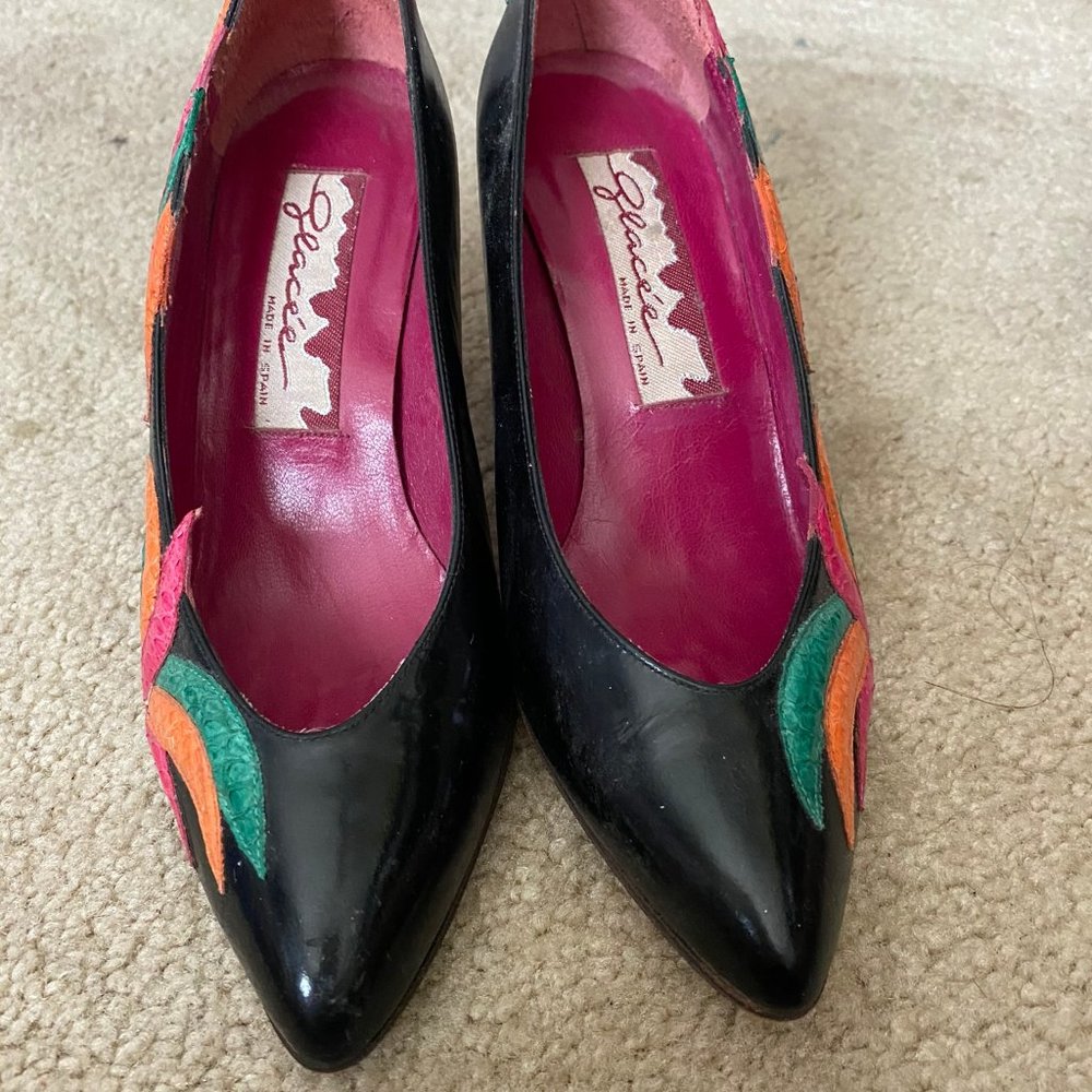 Black Pump with Green, Orange & Pink Decor